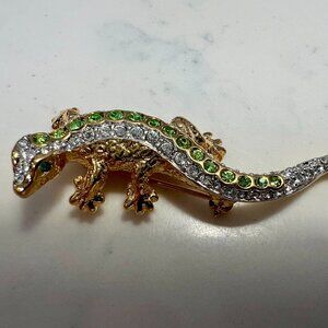 Stunning Swarovski Crystals Lizard Brooch/Pin